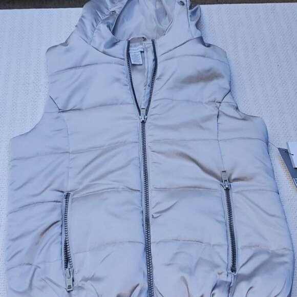 Liz Claiborne Winter Garden Silver Sz. L Zippered Vest Hoodie - Picture 1 of 10